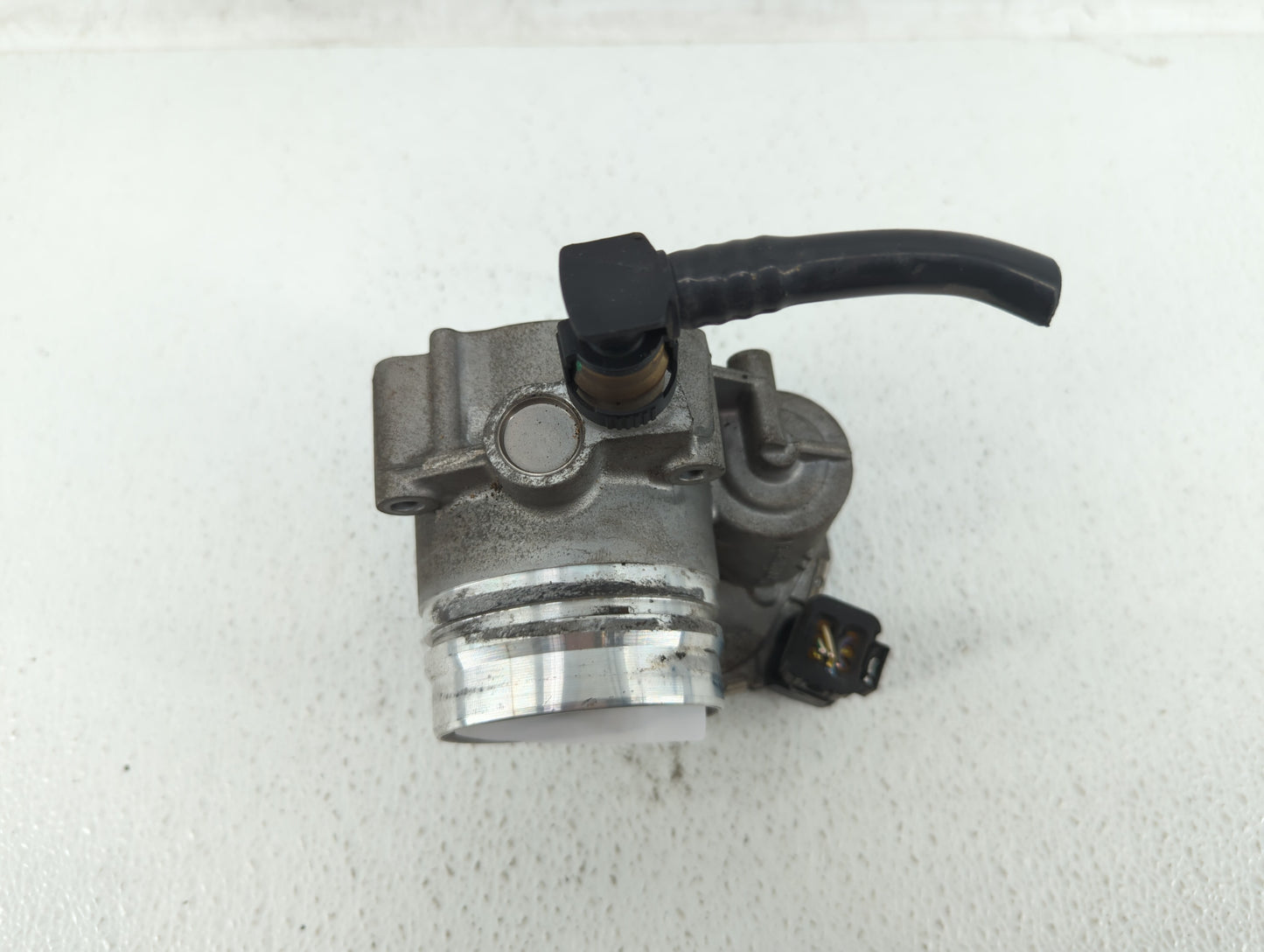 2012-2016 Bmw 328i Throttle Body P/N:1354 7588625-04 1354 7588625-03 Fits Fits 2012 2013 2014 2015 2016 2017 2018 OEM Used A