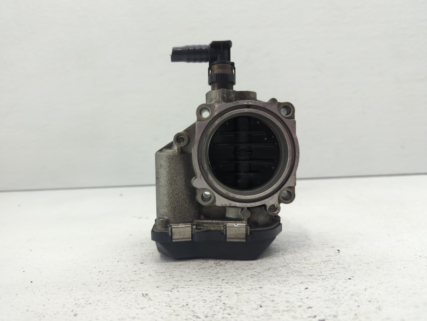 2012-2016 Bmw 328i Throttle Body P/N:1354 7588625-04 1354 7588625-03 Fits Fits 2012 2013 2014 2015 2016 2017 2018 OEM Used A