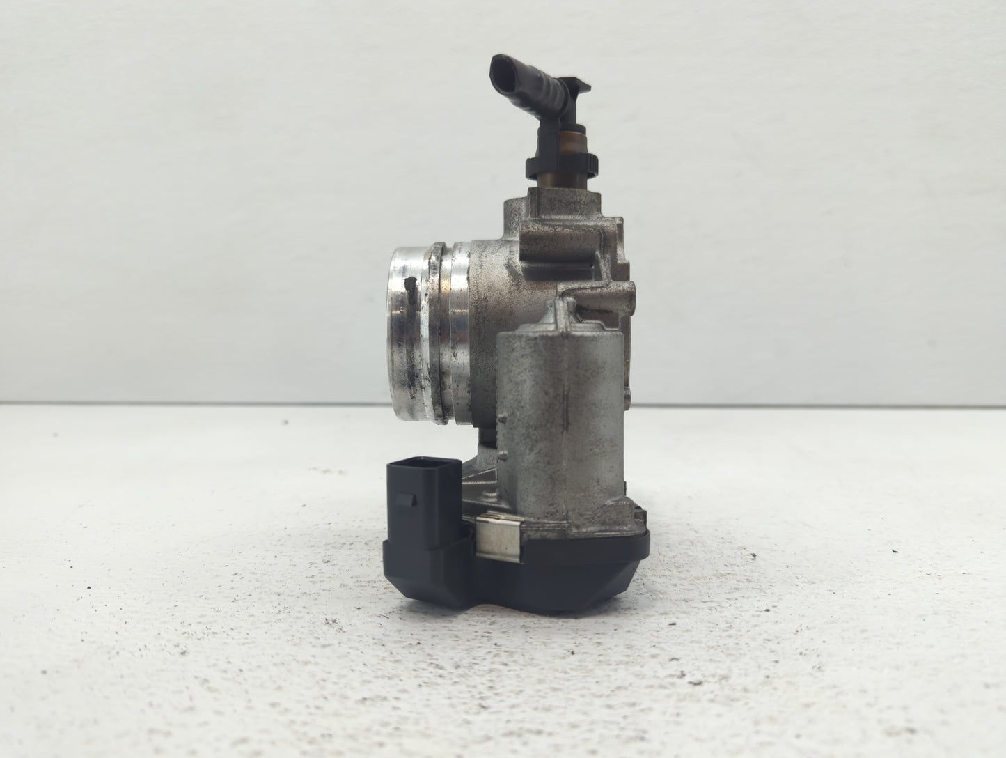 2012-2016 Bmw 328i Throttle Body P/N:1354 7588625-04 1354 7588625-03 Fits Fits 2012 2013 2014 2015 2016 2017 2018 OEM Used A