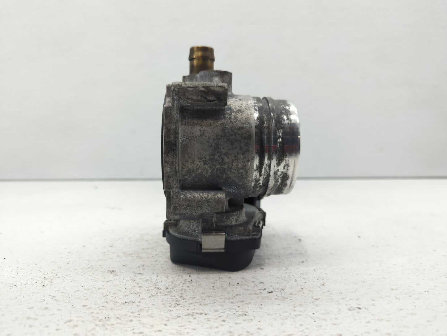 2012-2016 Bmw 328i Throttle Body P/N:1354 7588625-04 1354 7588625-03 Fits Fits 2012 2013 2014 2015 2016 2017 2018 OEM Used A