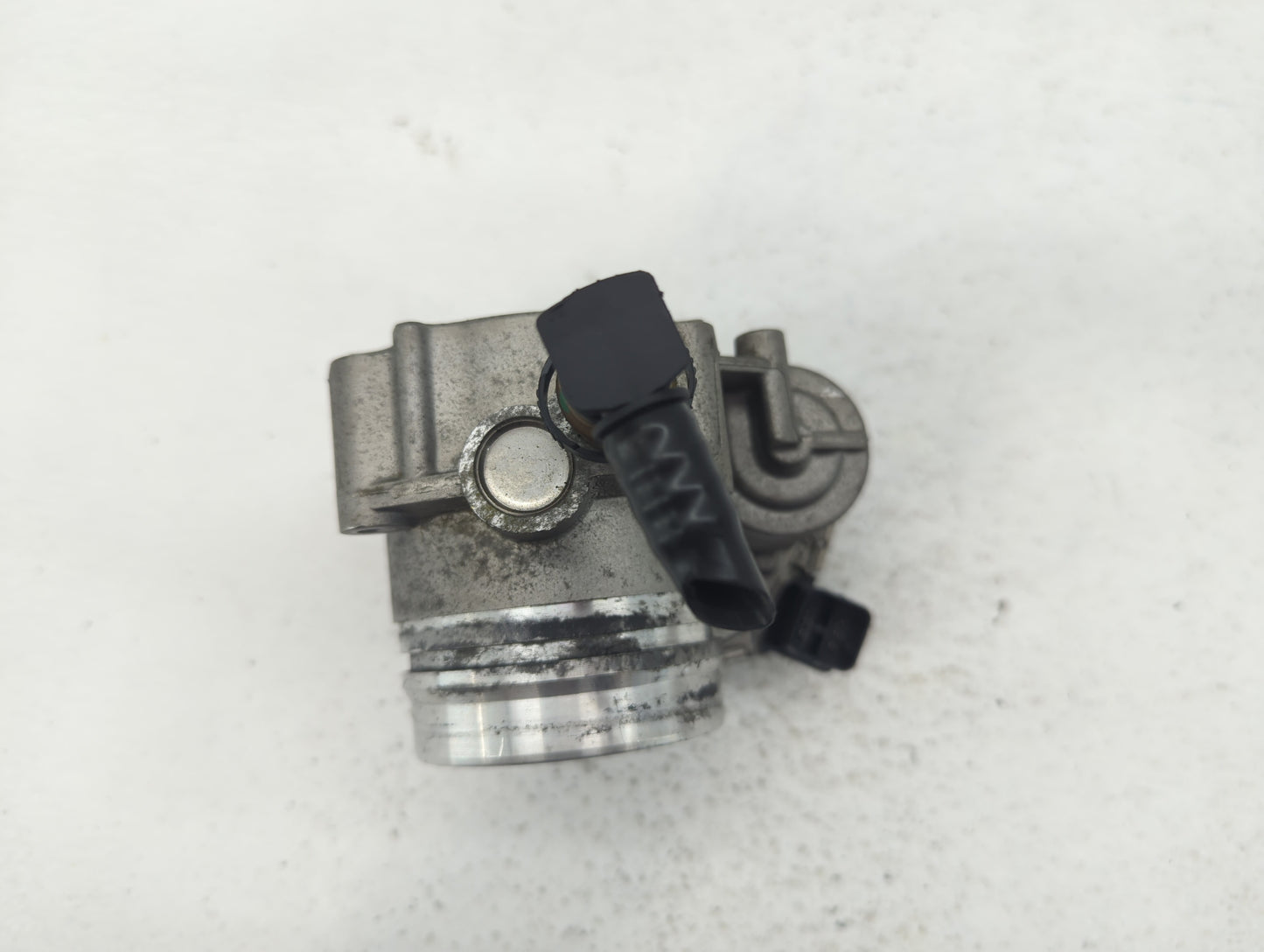 2012-2016 Bmw 328i Throttle Body P/N:1354 7588625-04 1354 7588625-03 Fits Fits 2012 2013 2014 2015 2016 2017 2018 OEM Used A