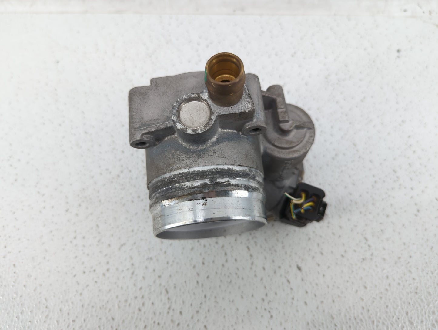 2014 Bmw 328i Throttle Body P/N:1354 7588625-04 AG9E-9F991-AA Fits OEM Used Auto Parts - Oemusedautoparts1.com