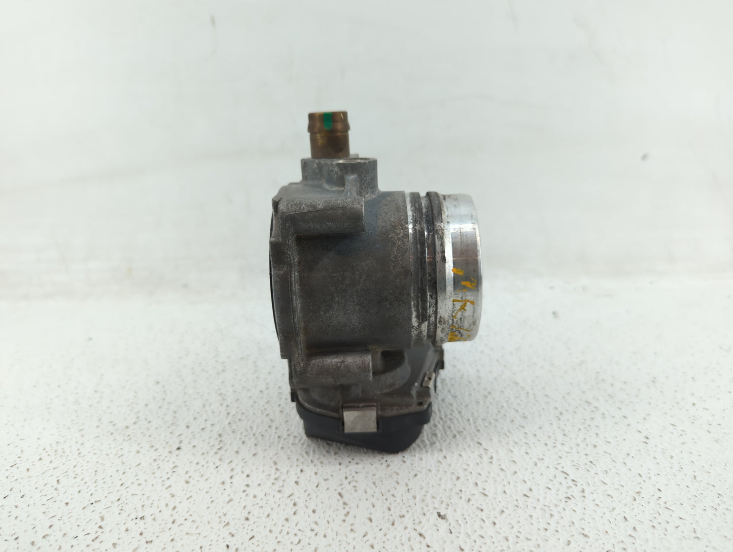 2014 Bmw 328i Throttle Body P/N:1354 7588625-04 AG9E-9F991-AA Fits OEM Used Auto Parts - Oemusedautoparts1.com