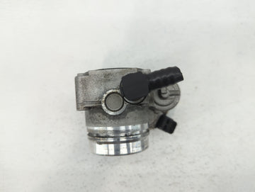 2012-2016 Bmw 328i Throttle Body P/N:1354 7588625-04 1354 7588625-03 Fits Fits 2012 2013 2014 2015 2016 2017 2018 OEM Used Auto Parts