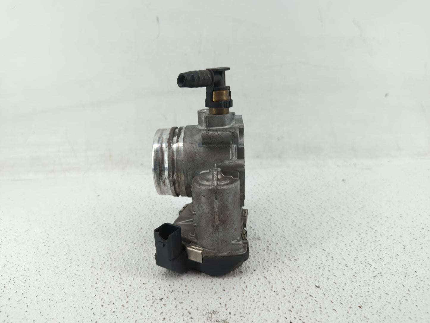 2012-2016 Bmw 328i Throttle Body P/N:1354 7588625-04 1354 7588625-03 Fits Fits 2012 2013 2014 2015 2016 2017 2018 OEM Used A