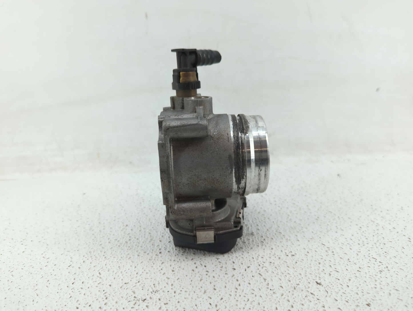 2012-2016 Bmw 328i Throttle Body P/N:1354 7588625-04 1354 7588625-03 Fits Fits 2012 2013 2014 2015 2016 2017 2018 OEM Used A