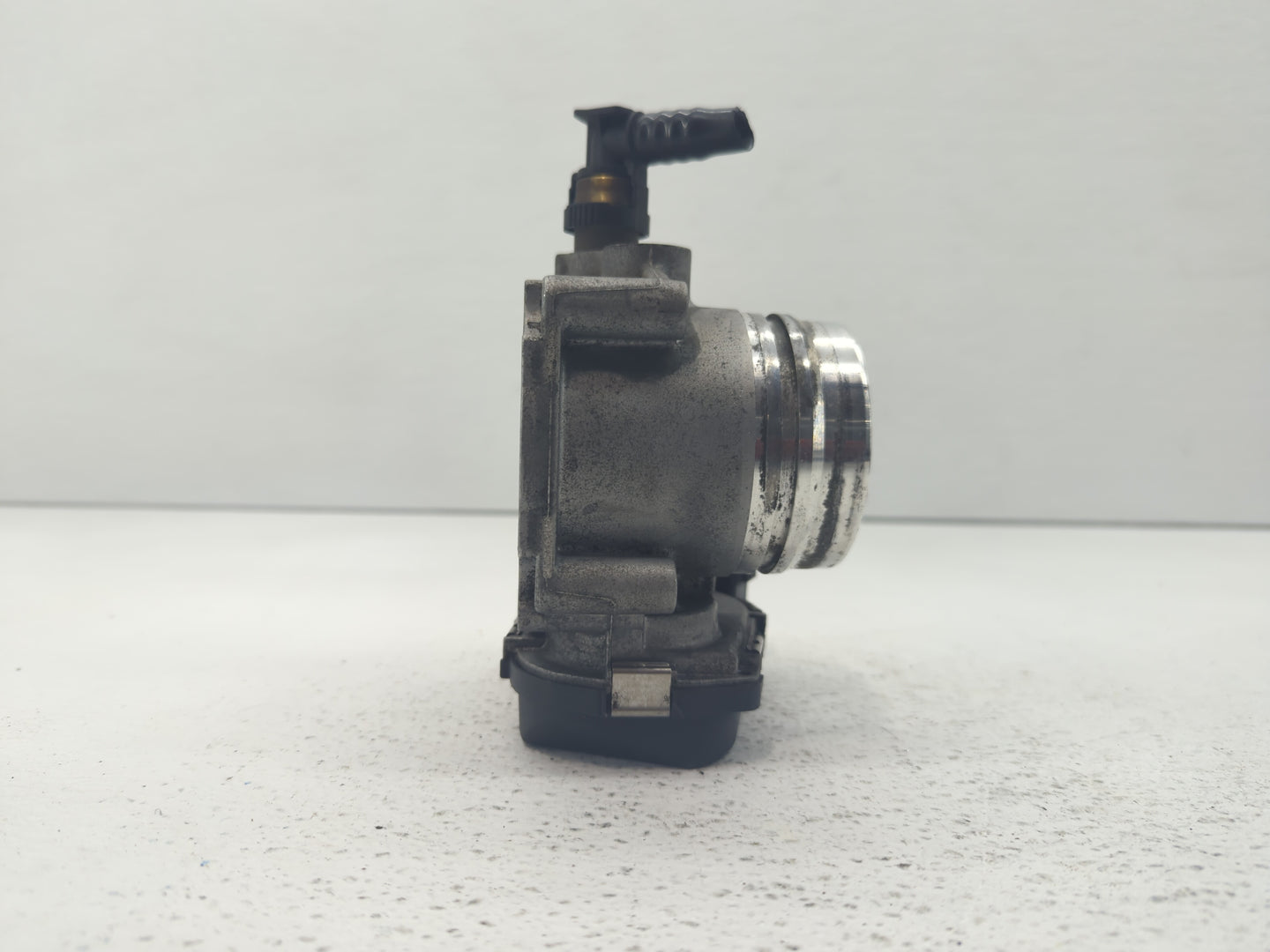 2012-2016 Bmw 328i Throttle Body P/N:1354 7588625-04 1354 7588625-03 Fits Fits 2012 2013 2014 2015 2016 2017 2018 OEM Used A