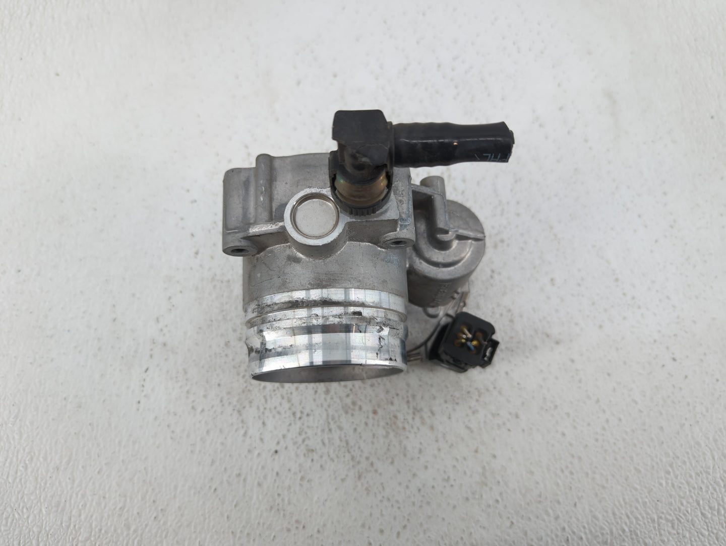 2012-2016 Bmw 328i Throttle Body P/N:1354 7588625-04 1354 7588625-02, 1354 7588625-03 Fits Fits 2012 2013 2014 2015 2016 201
