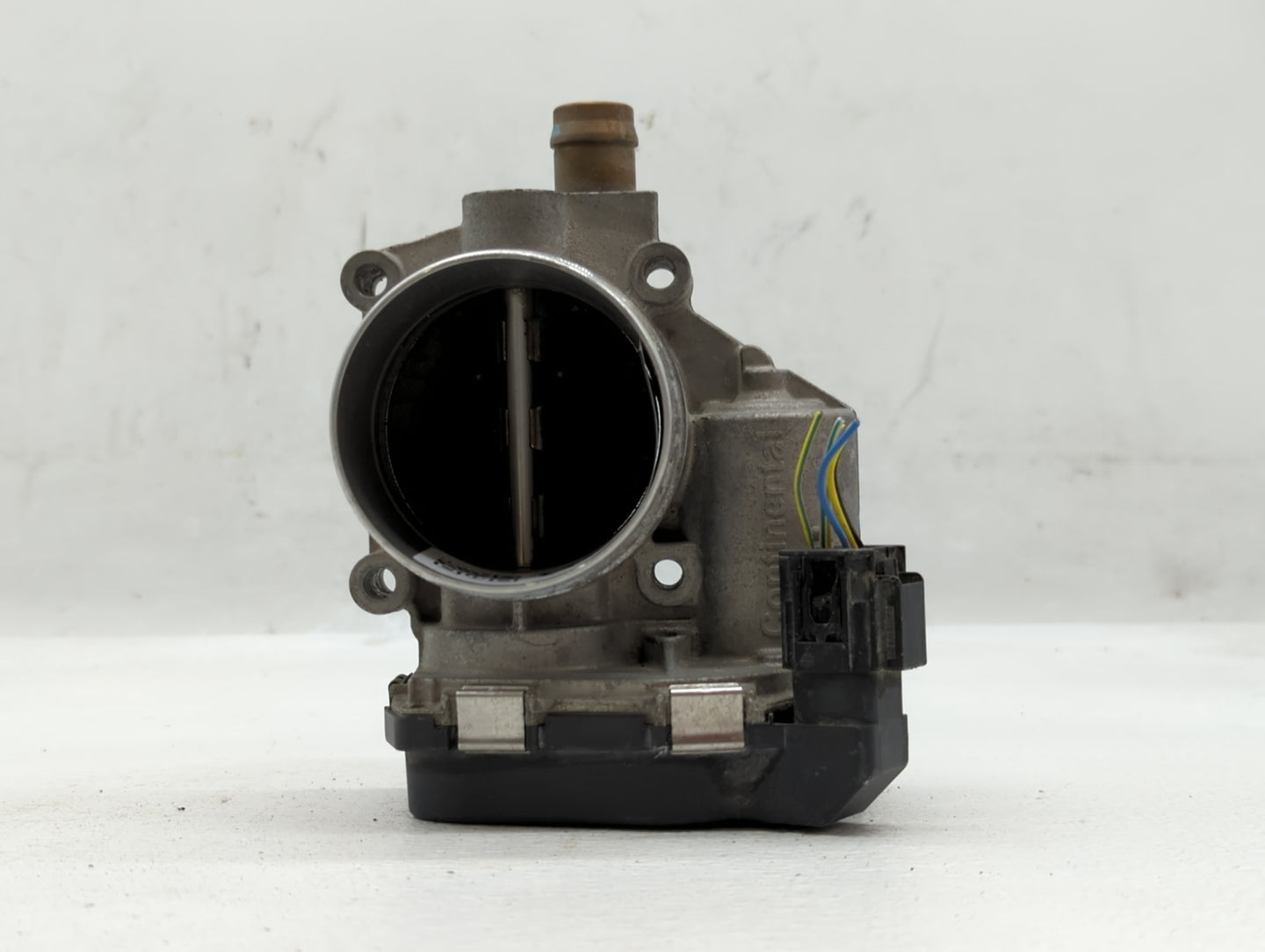 2012-2016 Bmw 328i Throttle Body P/N:1354 7588625-04 1354 7588625-02, 1354 7588625-03 Fits Fits 2012 2013 2014 2015 2016 201