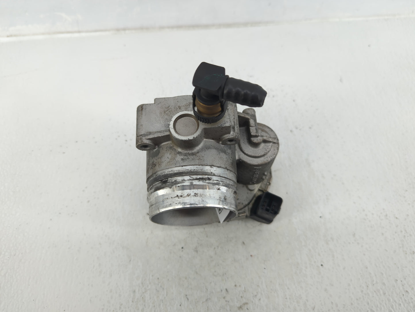 2012-2016 Bmw 328i Throttle Body P/N:1354 7588625 -04 Fits Fits 2012 2013 2014 2015 2016 2017 2018 OEM Used Auto Parts - Oem