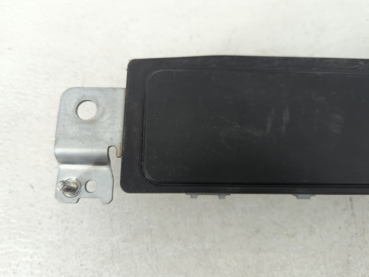 2012-2016 Bmw 328i Air Bag Passenger Right Knee OEM P/N:KV922865313 Fits Fits 2012 2013 2014 2015 2016 2017 2018 2019 2020 O