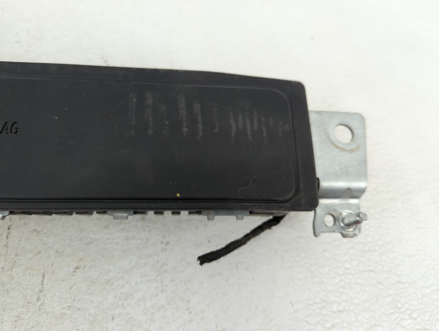 2012-2016 Bmw 328i Air Bag Passenger Right Knee OEM P/N:KV922865313 Fits Fits 2012 2013 2014 2015 2016 2017 2018 2019 2020 O