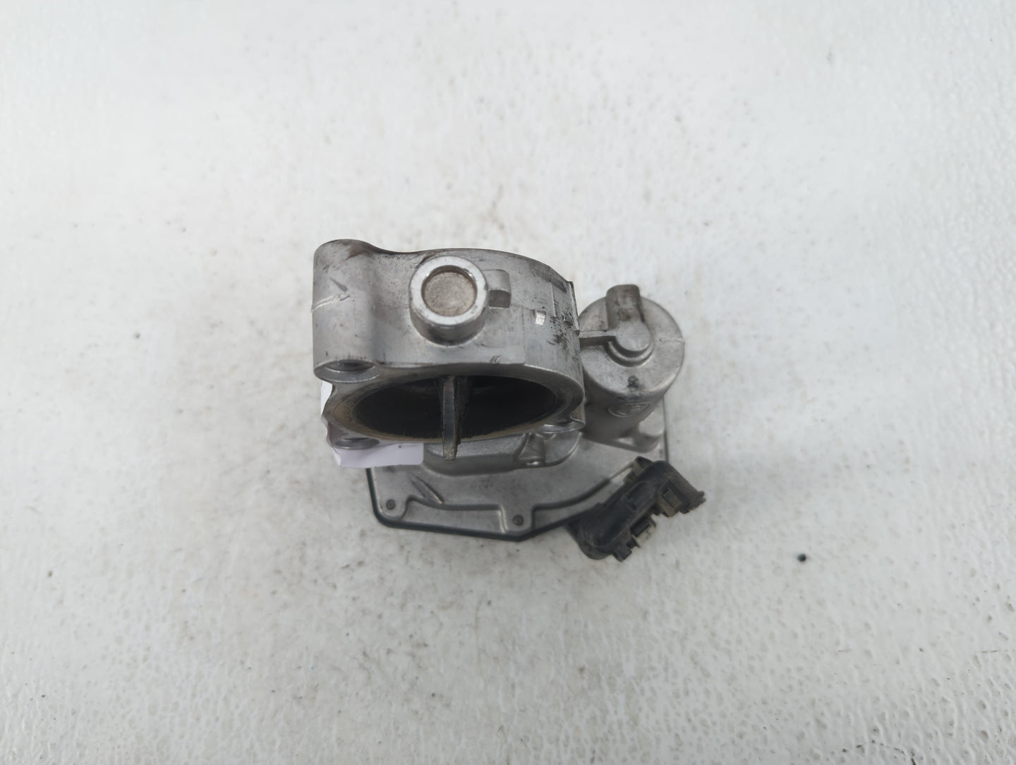 2014 Bmw 328i Throttle Body P/N:1354 7810752 03 Fits Fits 2015 2016 2017 2018 OEM Used Auto Parts - Oemusedautoparts1.com