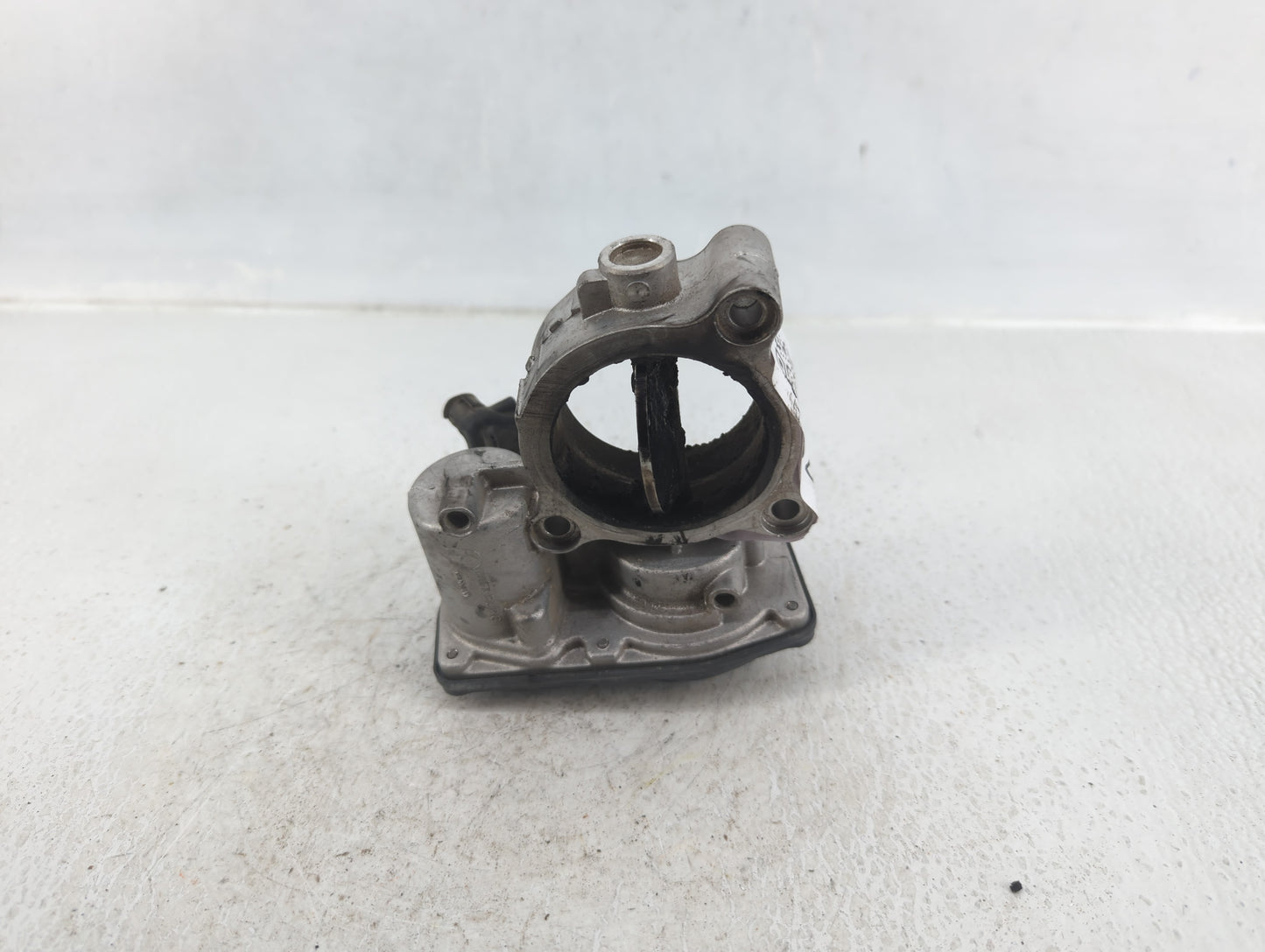 2014 Bmw 328i Throttle Body P/N:1354 7810752 03 Fits Fits 2015 2016 2017 2018 OEM Used Auto Parts - Oemusedautoparts1.com