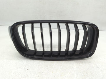 2012-2016 Bmw 328i Front Grille Bumper Not Included - Oemusedautoparts1.com