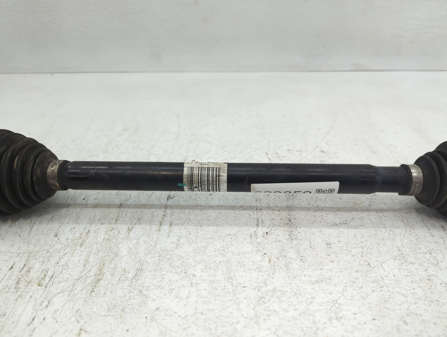 2014 Bmw 328i Axle Shaft Front Driver Cv C/v - Oemusedautoparts1.com
