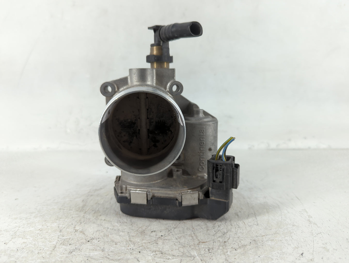 2012-2016 Bmw 328i Throttle Body P/N:1354 7588625-04 Fits Fits 2012 2013 2014 2015 2016 2017 2018 OEM Used Auto Parts - Oemu