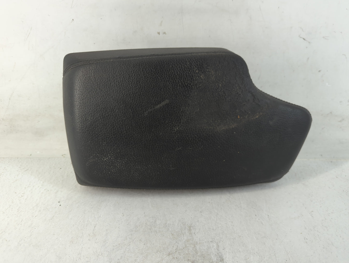2012-2016 Bmw 328i Center Console Armrest Cover Lid Fits Fits 2012 2013 2014 2015 2016 2017 2018 2019 OEM Used Auto Parts - 
