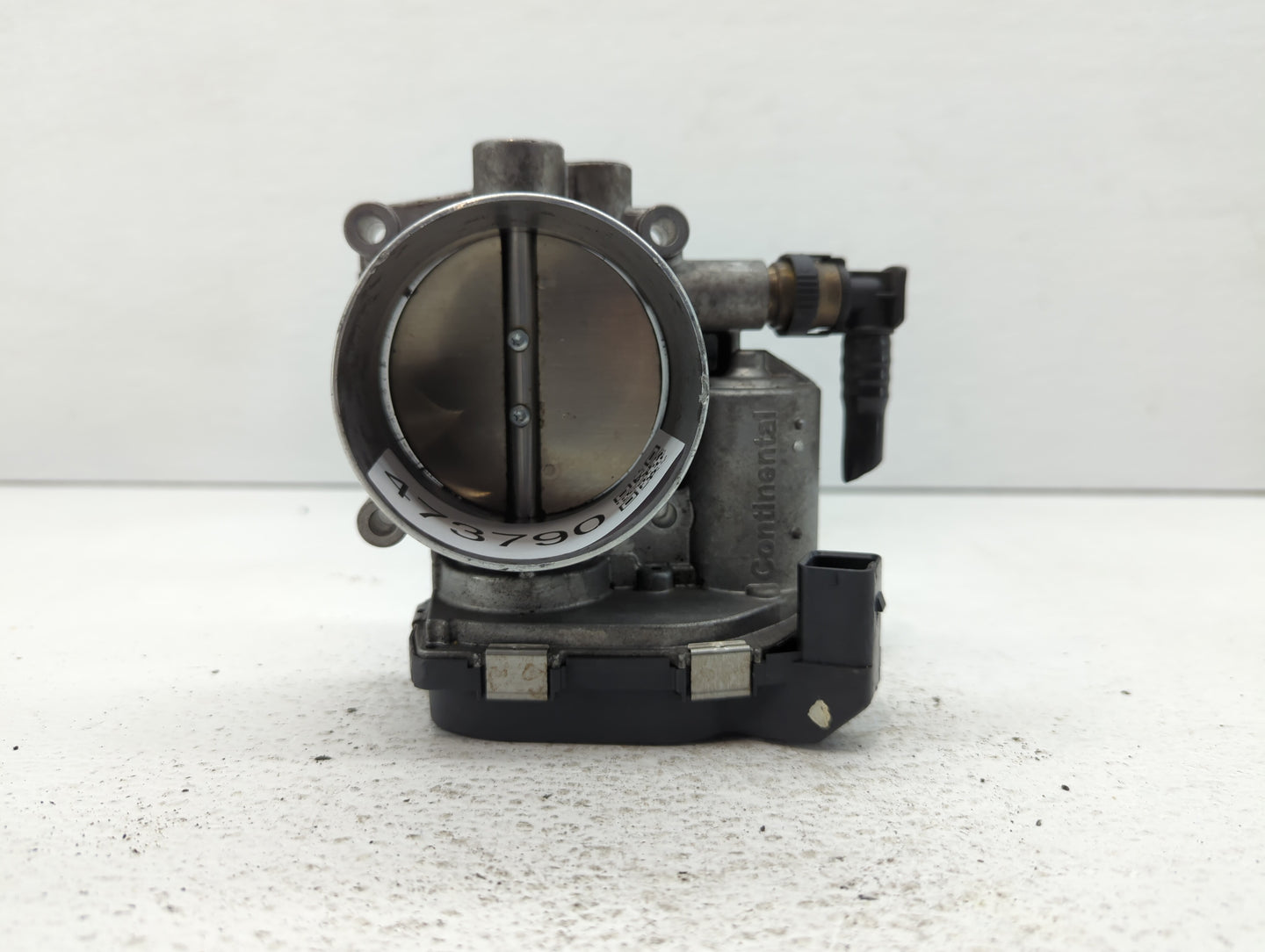 2011-2015 Bmw 335i Throttle Body P/N:1354 7597871-01 1354 7597871-03 Fits OEM Used Auto Parts - Oemusedautoparts1.com
