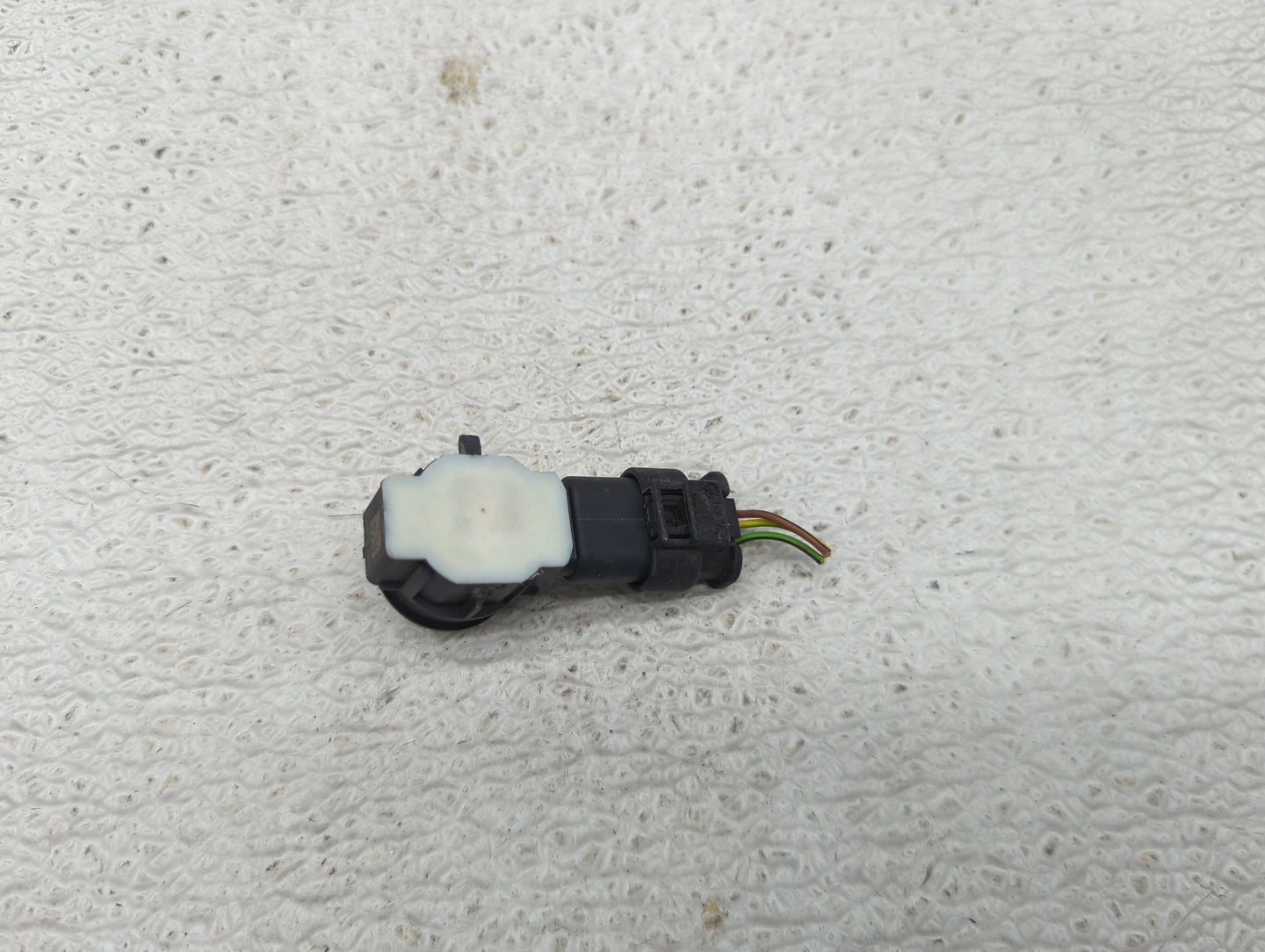 Park Assist Sensor - Oemusedautoparts1.com