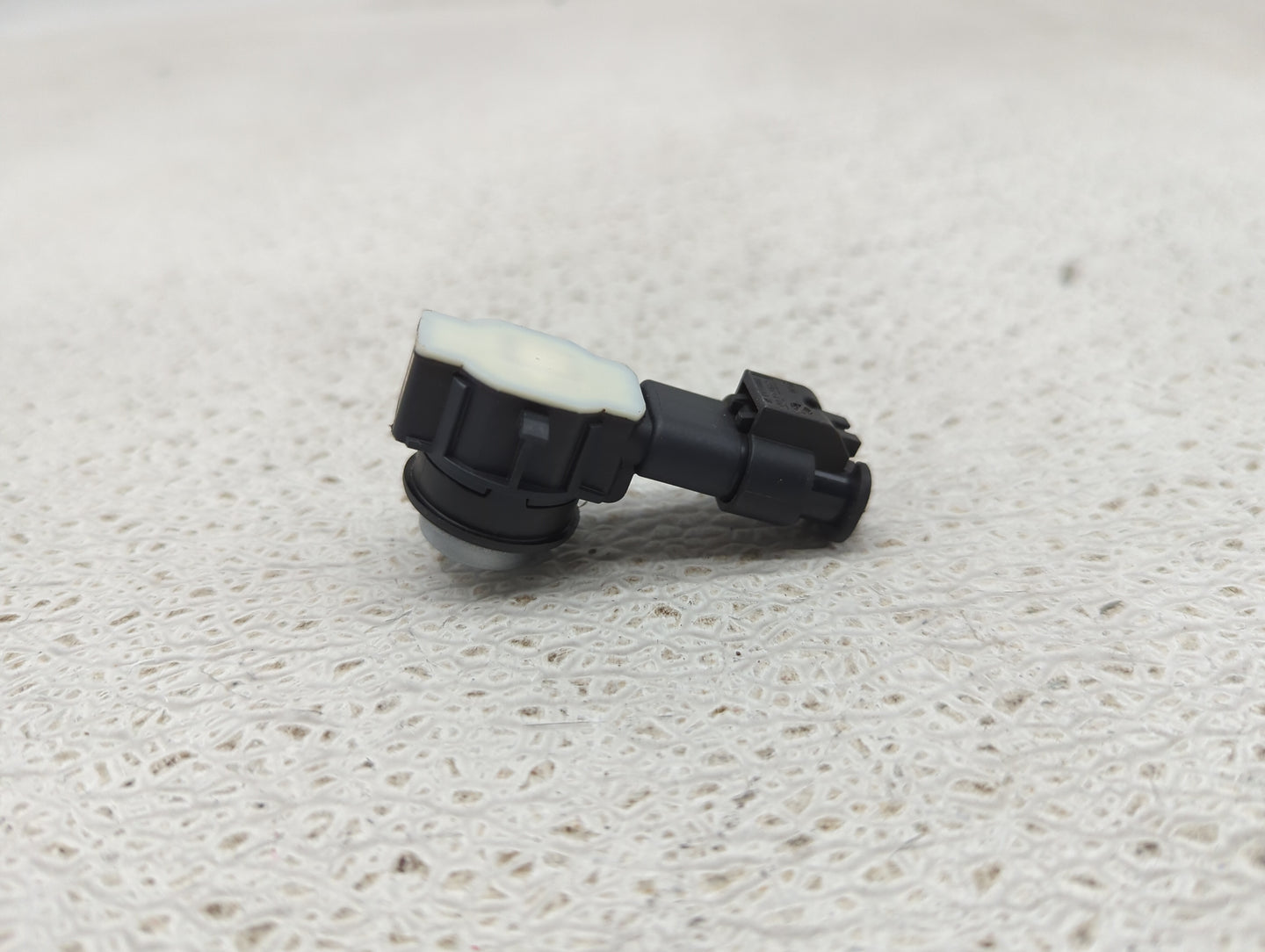 2014 Bmw 340i Front Park Assist Sensor Silver 1457217 - Oemusedautoparts1.com