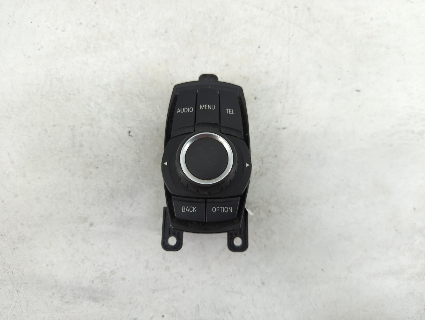 2014 Bmw 428i Radio AM FM Cd Player Receiver Replacement P/N:ZE9317695 02 033623201, 9317695 Fits OEM Used Auto Parts - Oemu