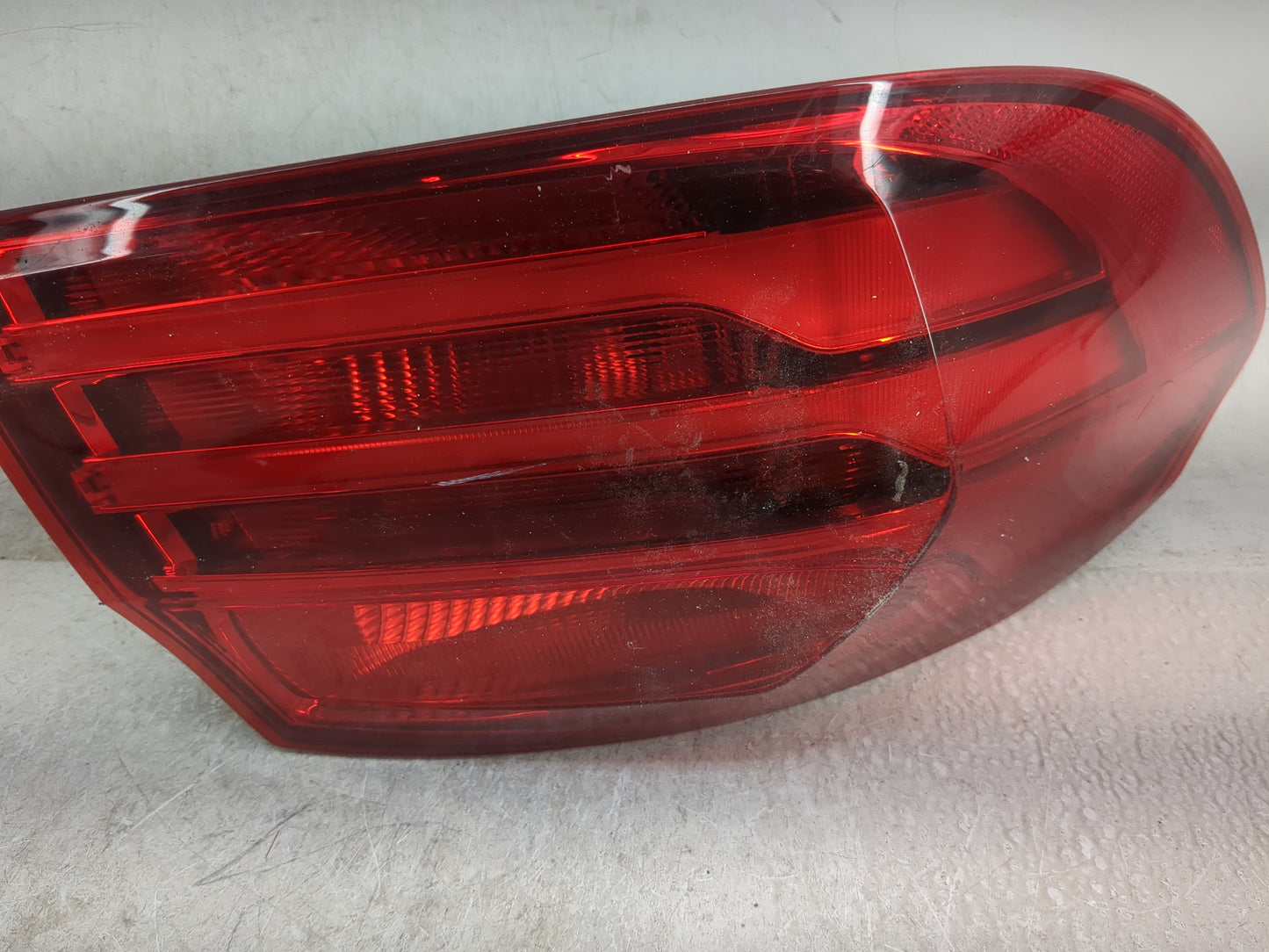 2014-2016 Bmw 428i Tail Light Assembly Driver Left OEM P/N:618073 618073 Fits Fits 2014 2015 2016 2017 OEM Used Auto Parts -