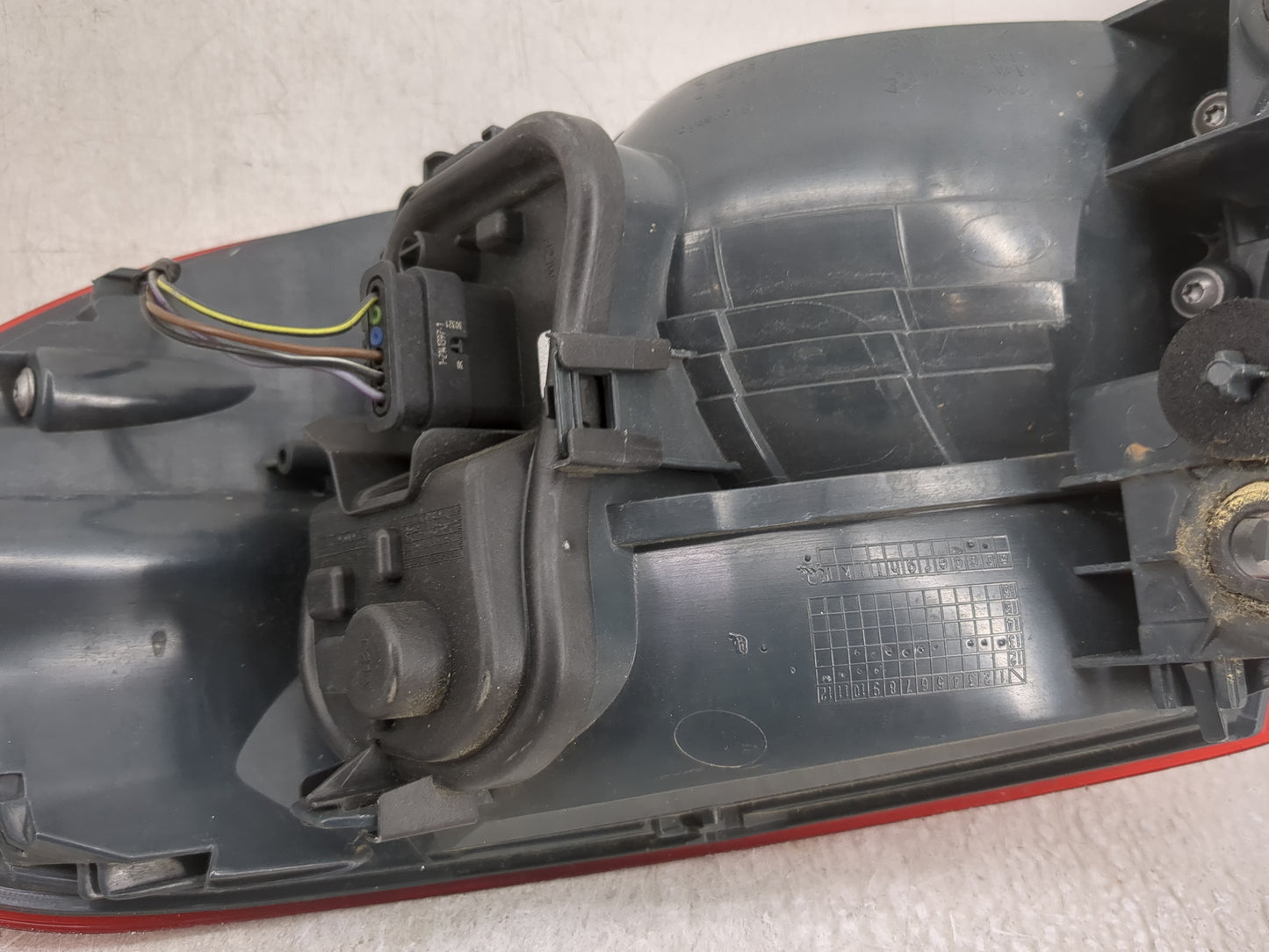 2014-2016 Bmw 428i Tail Light Assembly Driver Left OEM P/N:618073 618073 Fits Fits 2014 2015 2016 2017 OEM Used Auto Parts -