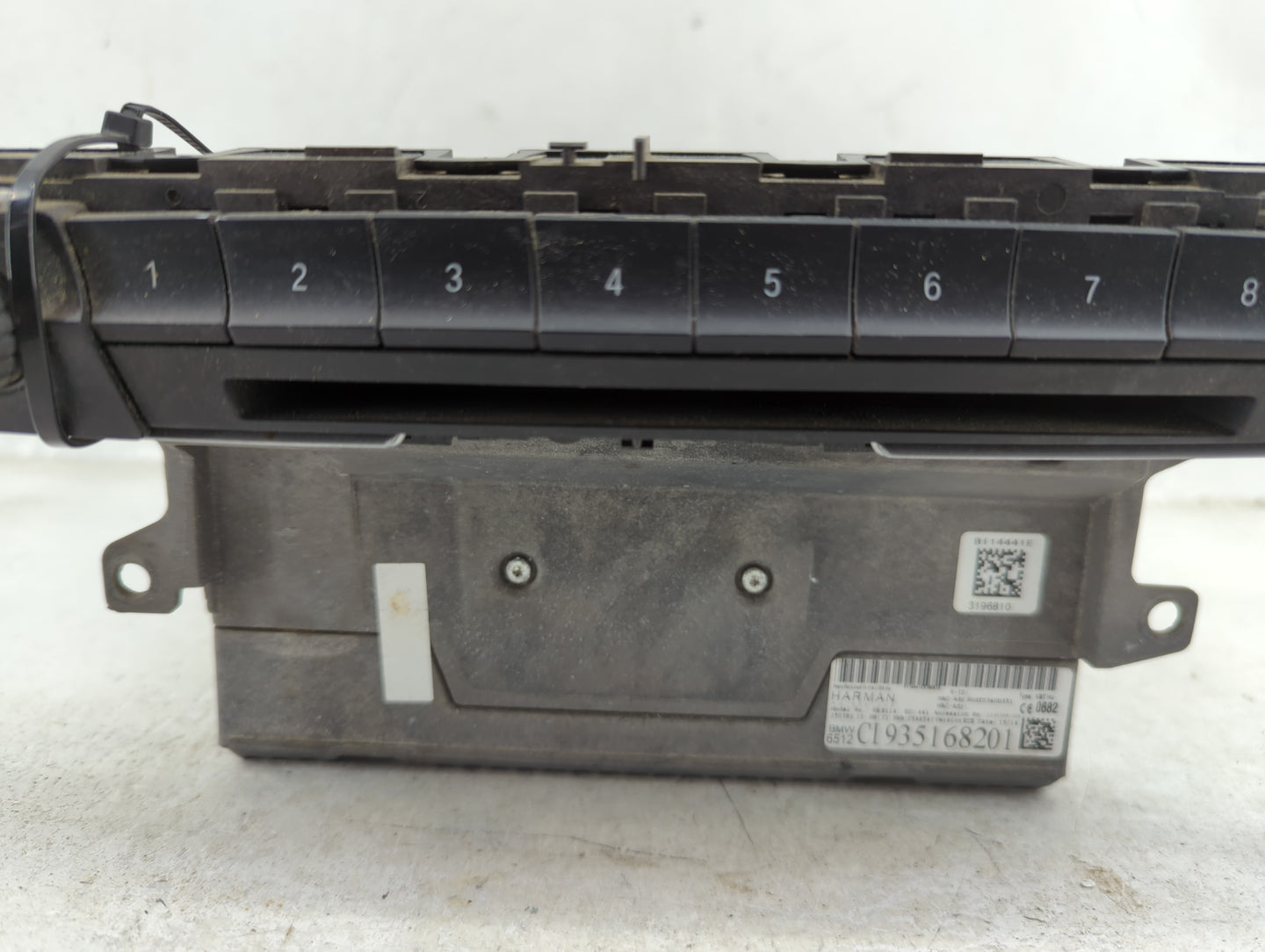 2014-2015 Bmw 428i Radio AM FM Cd Player Receiver Replacement P/N:935168201 Fits Fits 2014 2015 2016 2017 2019 OEM Used Auto