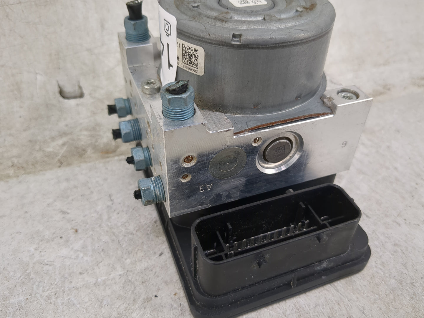 2014-2016 Bmw 428i ABS Pump Control Module Replacement P/N:28.5807-3561.1 Fits Fits 2014 2015 2016 2017 2018 2019 2020 2021 