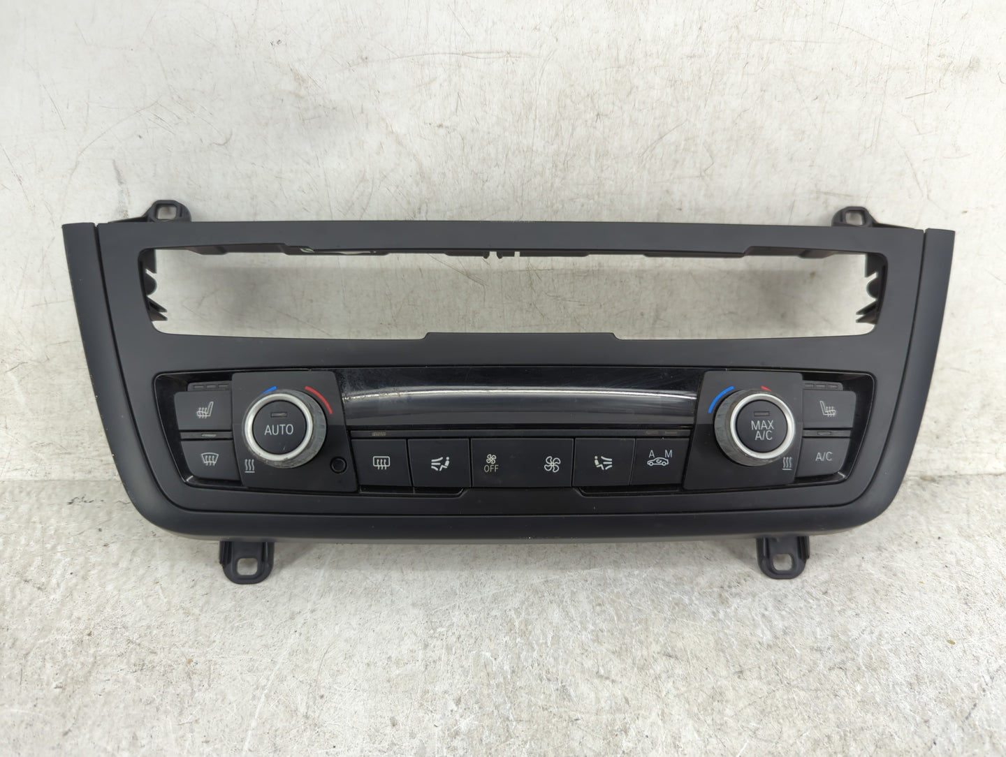 2014-2015 Bmw 428i Climate Control Module Temperature AC/Heater Replacement Fits Fits 2014 2015 OEM Used Auto Parts - Oemuse