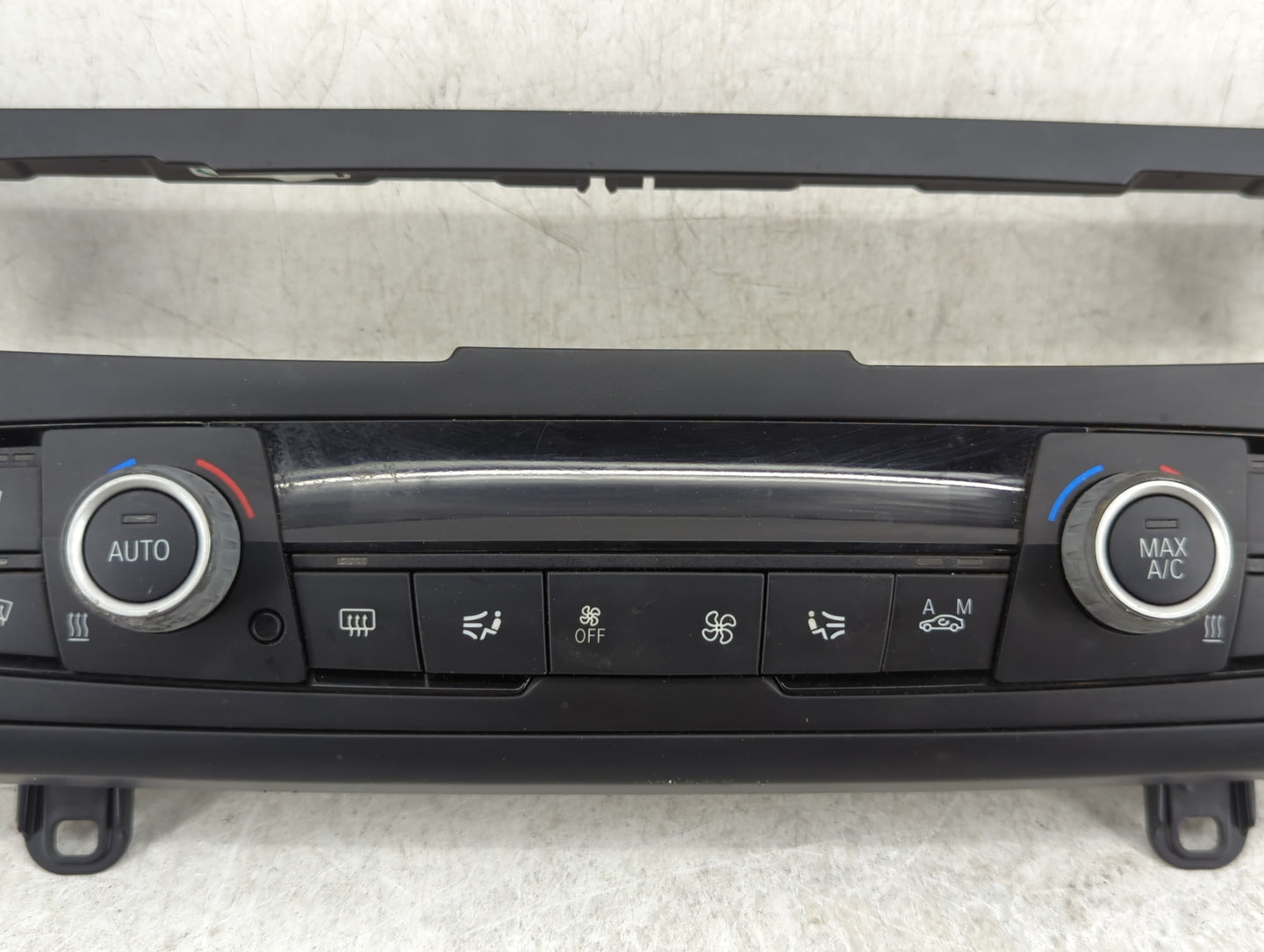 2014-2015 Bmw 428i Climate Control Module Temperature AC/Heater Replacement Fits Fits 2014 2015 OEM Used Auto Parts - Oemuse