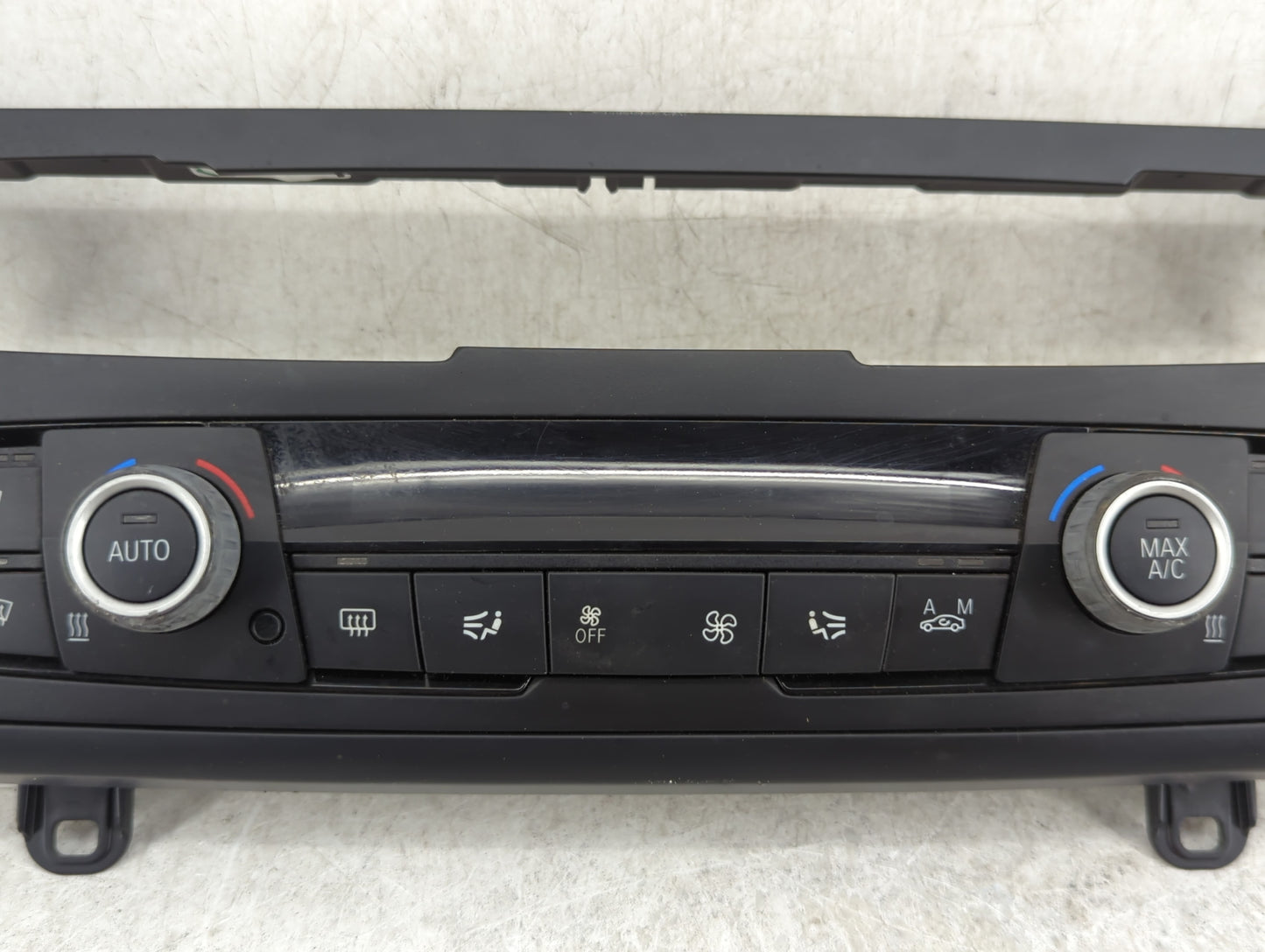 2014-2015 Bmw 428i Climate Control Module Temperature AC/Heater Replacement Fits Fits 2014 2015 OEM Used Auto Parts - Oemuse