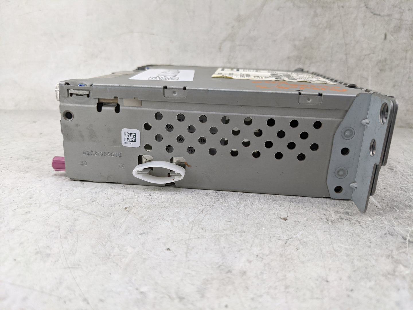 2014 Bmw 428i Radio AM FM Cd Player Receiver Replacement P/N:9341083-01 A2C92722400, A2C31366600 Fits OEM Used Auto Parts - 
