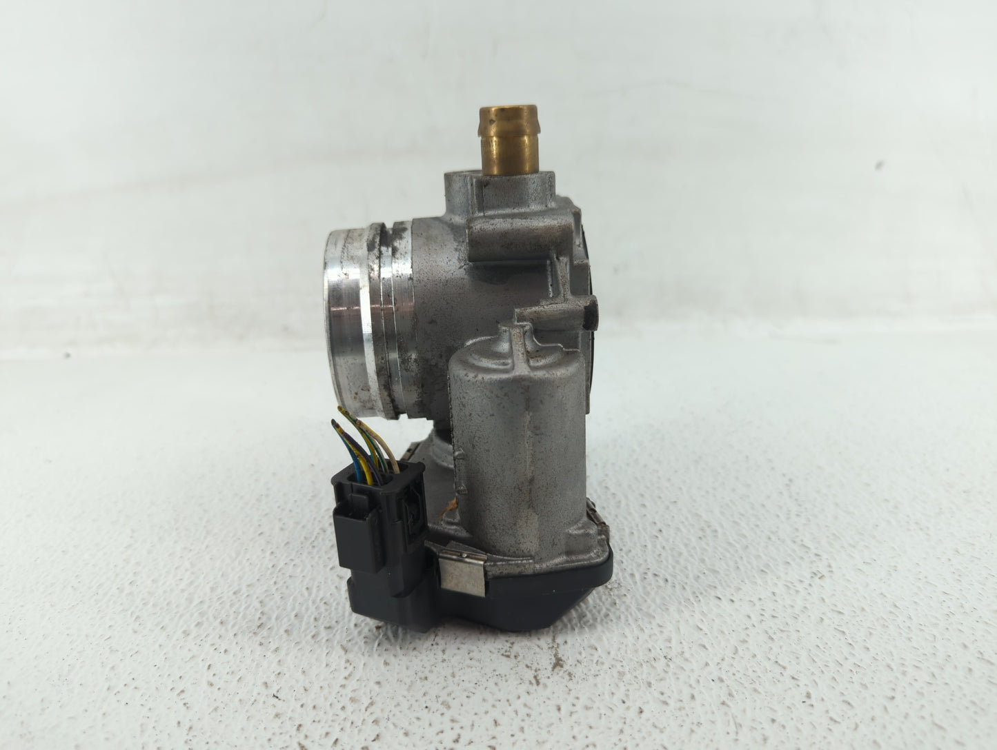 2014-2016 Bmw 428i Throttle Body P/N:1354 7588625-04 1354 7588625-03 Fits Fits 2012 2013 2014 2015 2016 2017 2018 OEM Used A