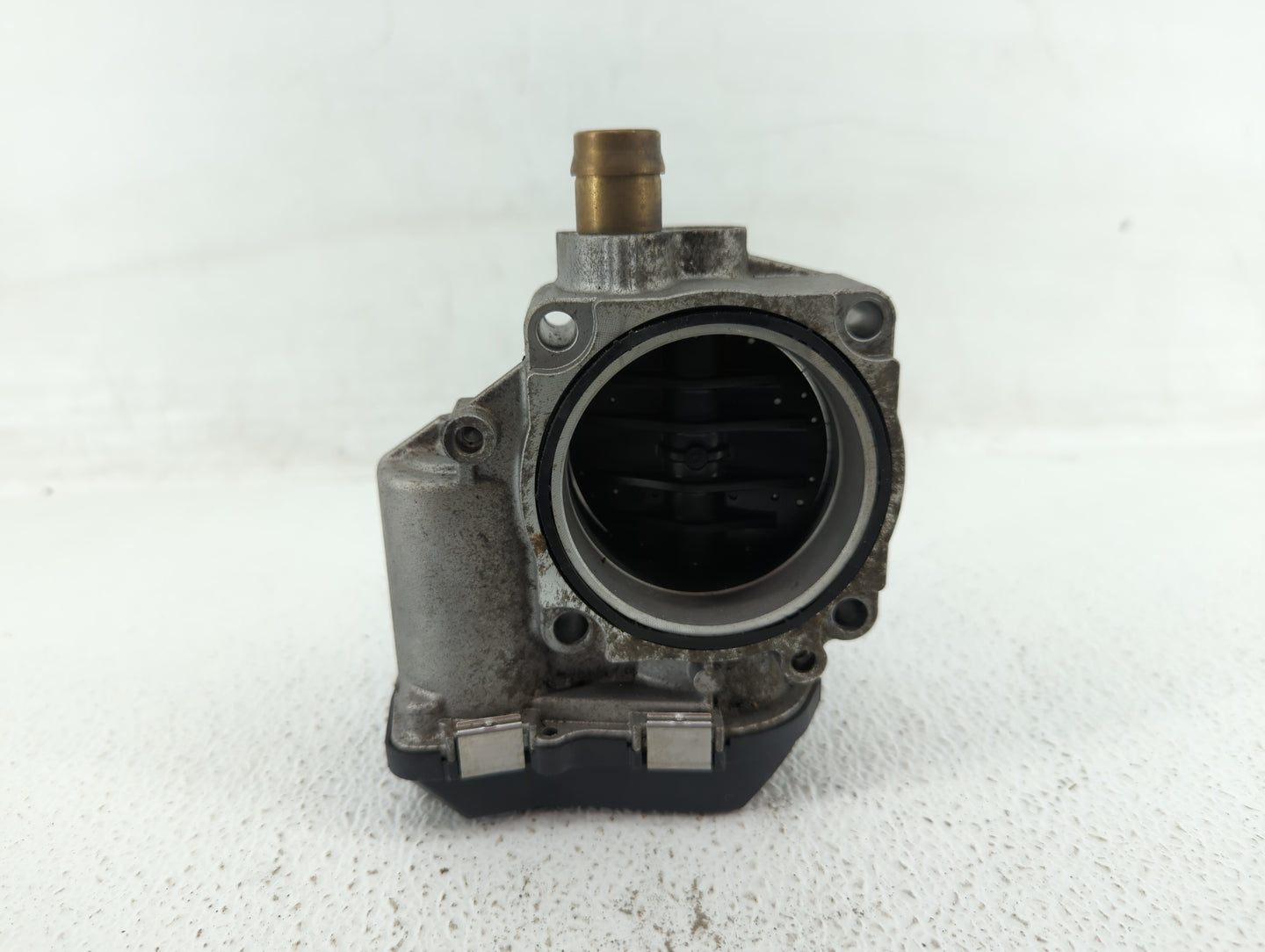 2014-2016 Bmw 428i Throttle Body P/N:1354 7588625-04 1354 7588625-03 Fits Fits 2012 2013 2014 2015 2016 2017 2018 OEM Used A