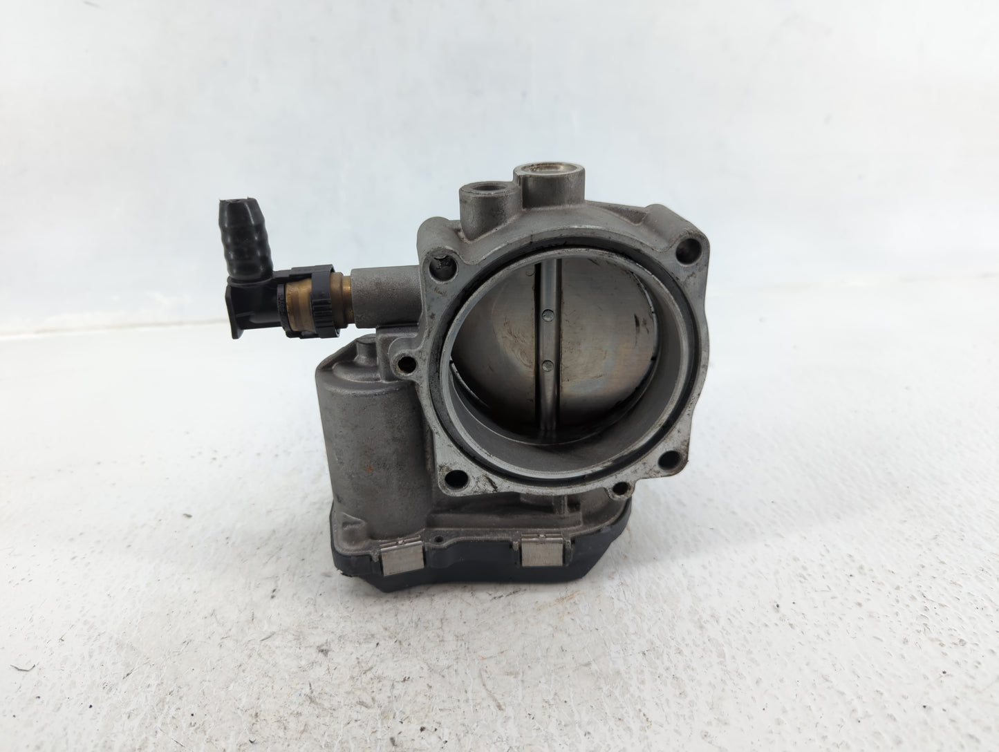 2014-2016 Bmw 435i Throttle Body P/N:1354 7597871-03 Fits Fits 2010 2011 2012 2013 2014 2015 2016 2017 2018 2019 2020 OEM Us