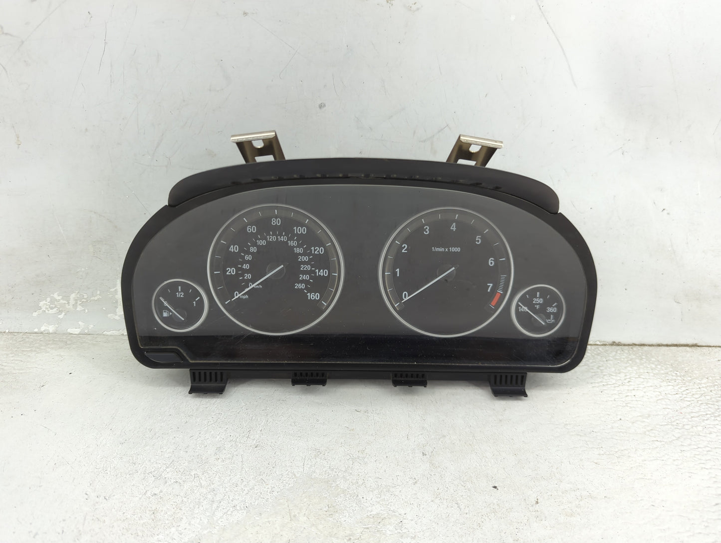2014-2016 Bmw 528 Instrument Cluster Speedometer Gauges P/N:9328839-01 18089373 Miles:162K Fits Fits 2014 2015 2016 2017 OEM
