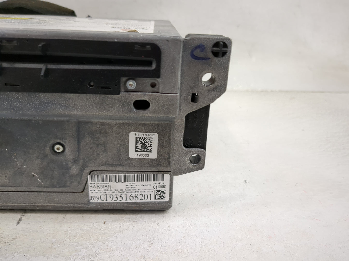 2014 Bmw 528 Radio AM FM Cd Player Receiver Replacement P/N:HBB114 9357168201, B0692133687, B114441E Fits OEM Used Auto Part