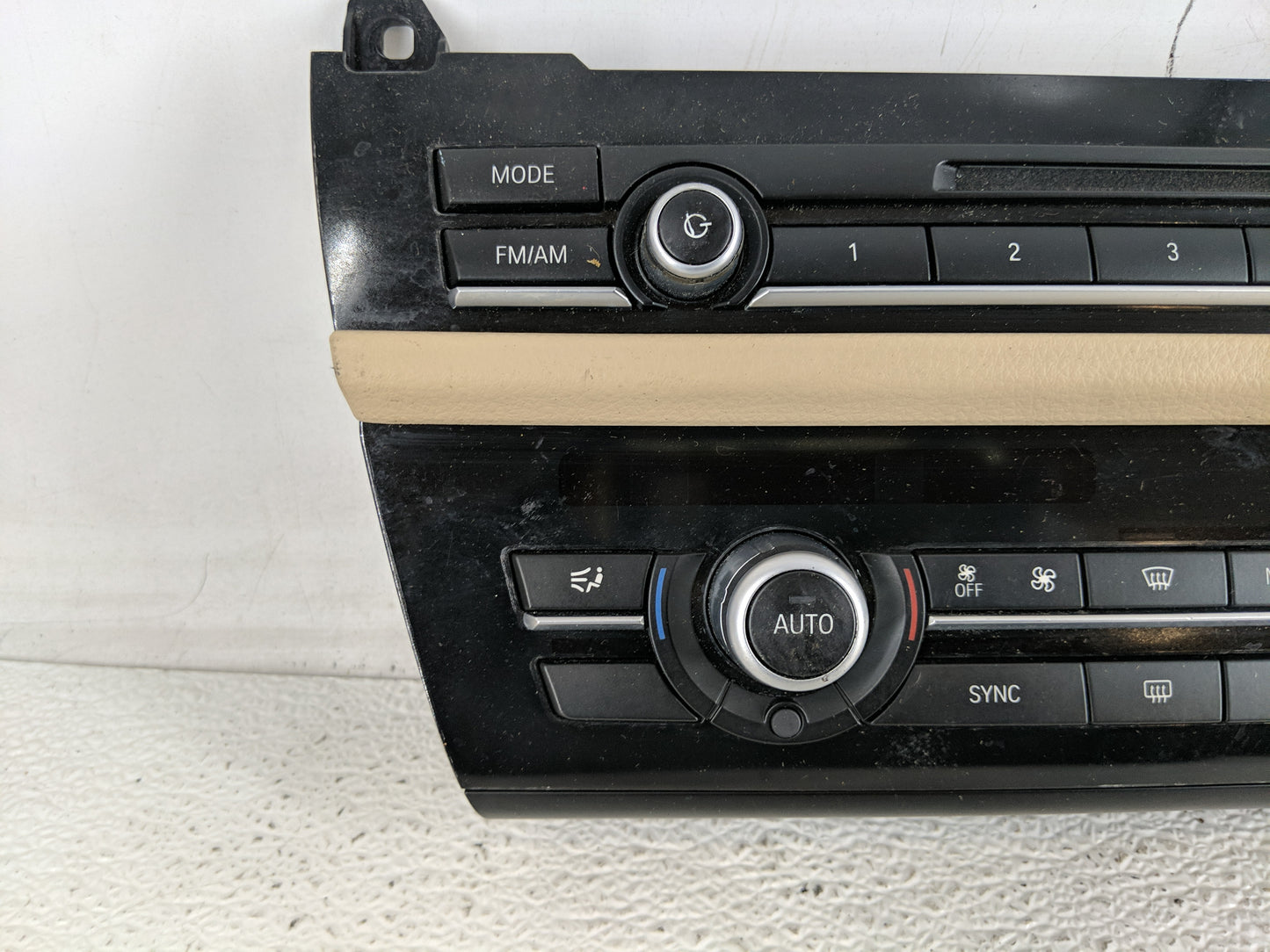 2011-2016 Bmw 528i Climate Control Module Temperature AC/Heater Replacement P/N:90025-636 Fits Fits 2011 2012 2013 2014 2015