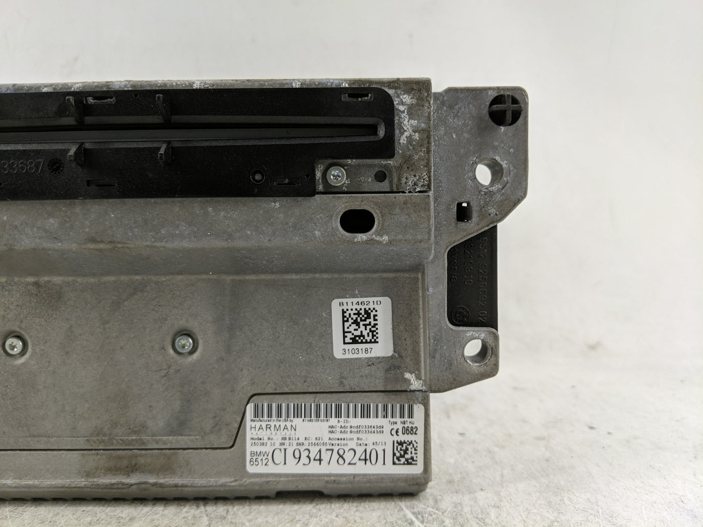 2014 Bmw 528i Radio AM FM Cd Player Receiver Replacement Fits OEM Used Auto Parts - Oemusedautoparts1.com