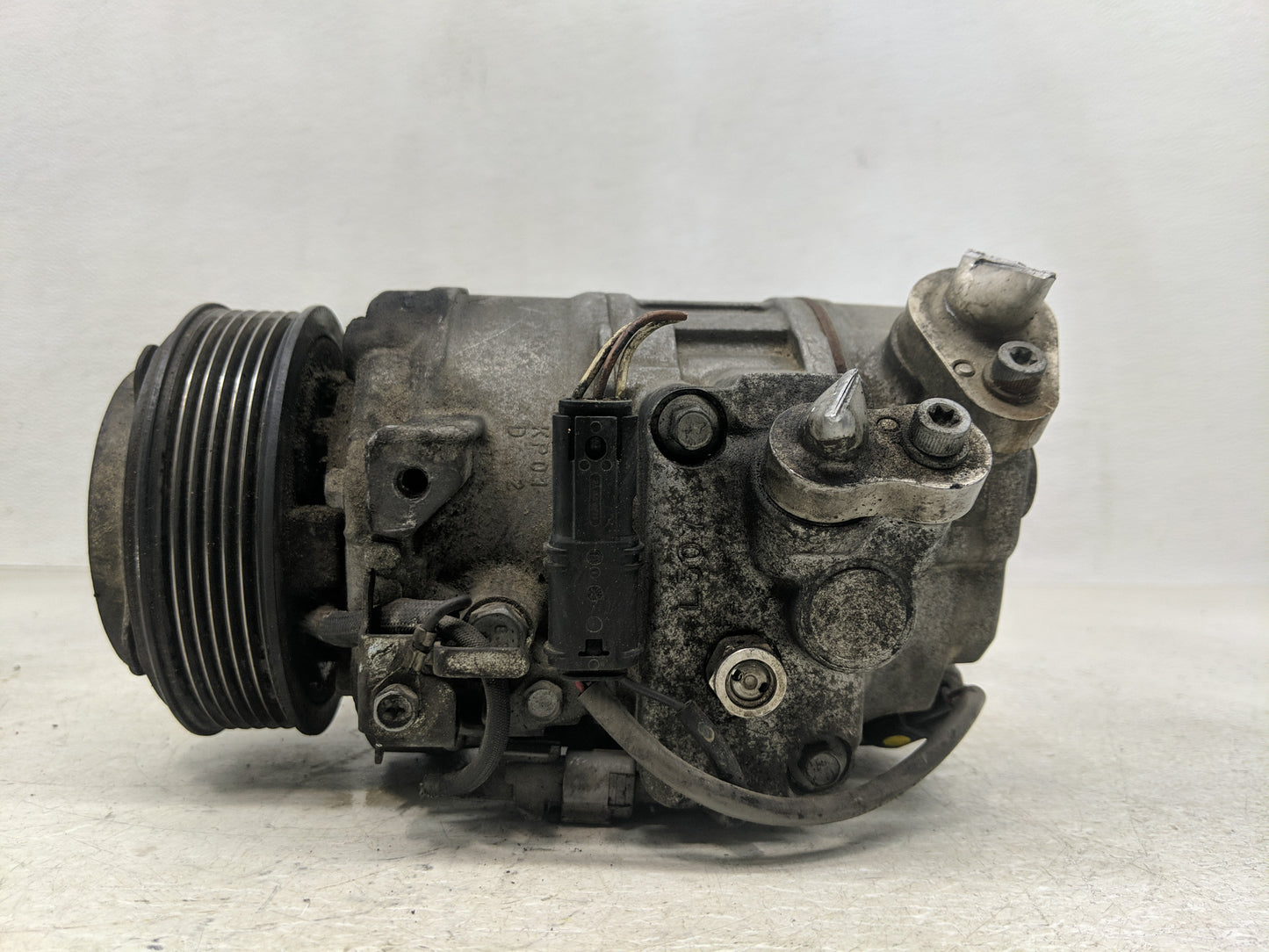 2012-2016 Bmw 528i Air Conditioning A/c Ac Compressor Oem - Oemusedautoparts1.com