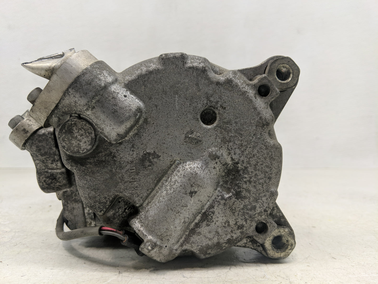 2012-2016 Bmw 528i Air Conditioning A/c Ac Compressor Oem - Oemusedautoparts1.com