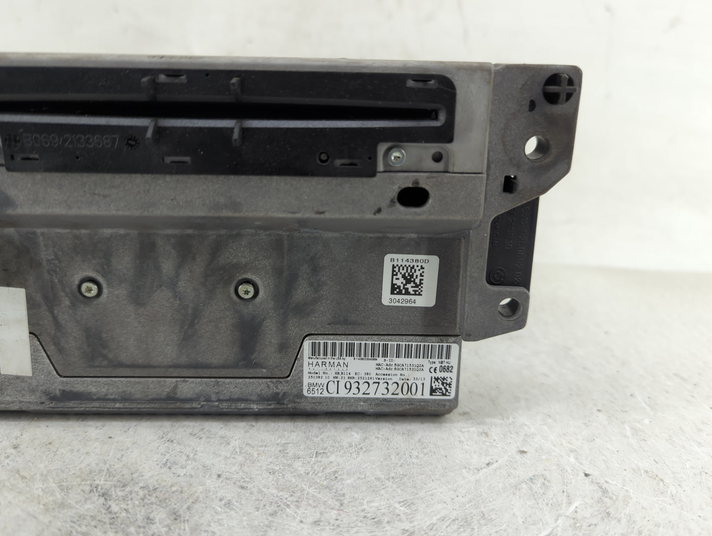 2013-2014 Bmw 528i Radio AM FM Cd Player Receiver Replacement P/N:932732001 Fits Fits 2013 2014 2015 OEM Used Auto Parts - O