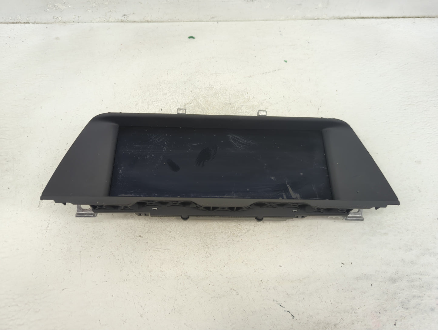 2011-2016 Bmw 528i Information Display Screen - Oemusedautoparts1.com