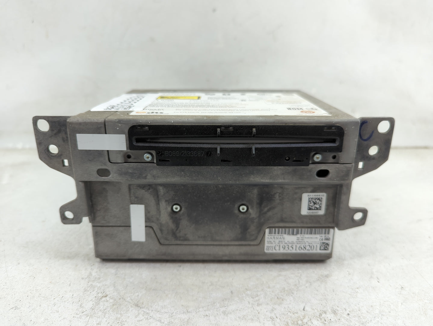 2014-2016 Bmw 528i Radio AM FM Cd Player Receiver Replacement P/N:CI 935168201 Fits Fits 2014 2015 2016 2017 2019 OEM Used A