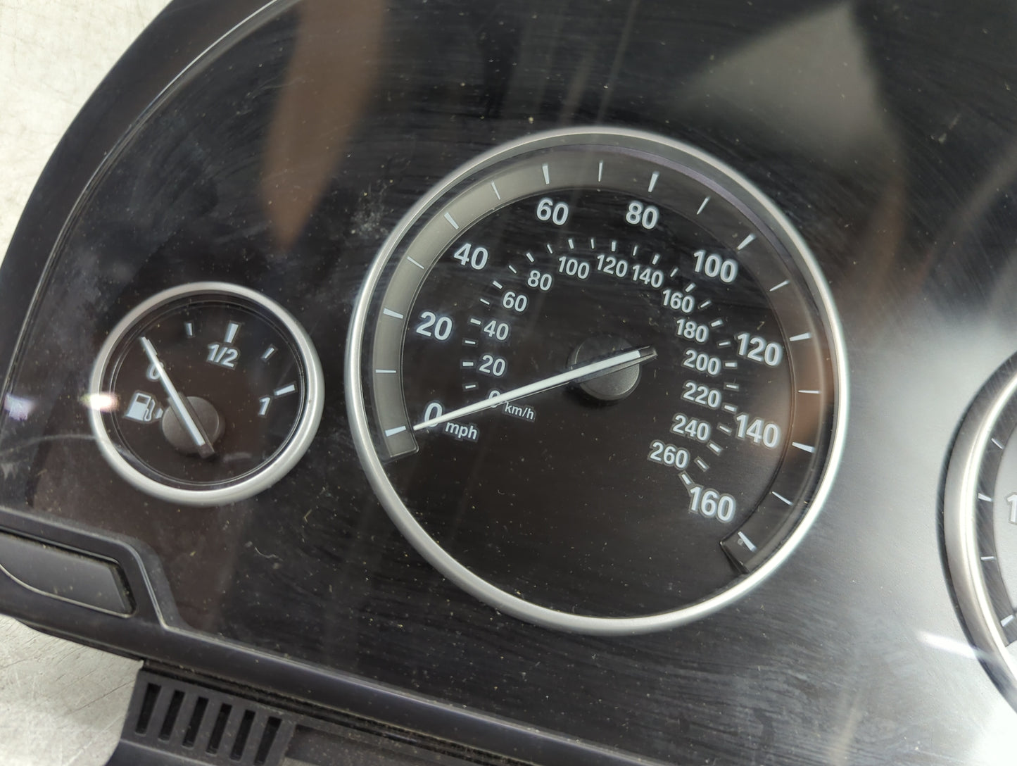 2014-2016 Bmw 528i Instrument Cluster Speedometer Gauges P/N:9339894-01 Miles: Fits Fits 2014 2015 2016 2017 OEM Used Auto P
