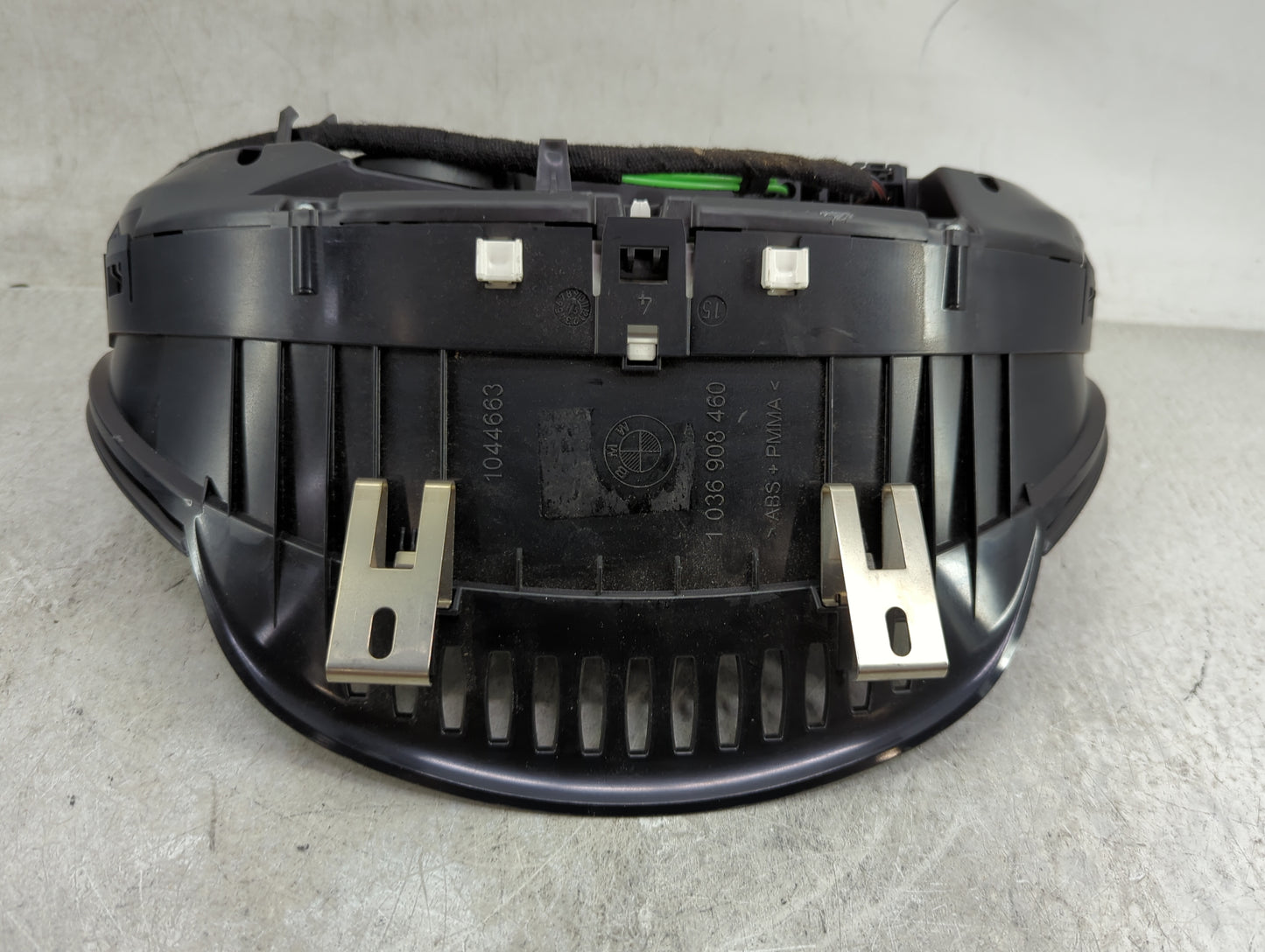 2014-2016 Bmw 528i Instrument Cluster Speedometer Gauges P/N:9339894-01 Miles: Fits Fits 2014 2015 2016 2017 OEM Used Auto P