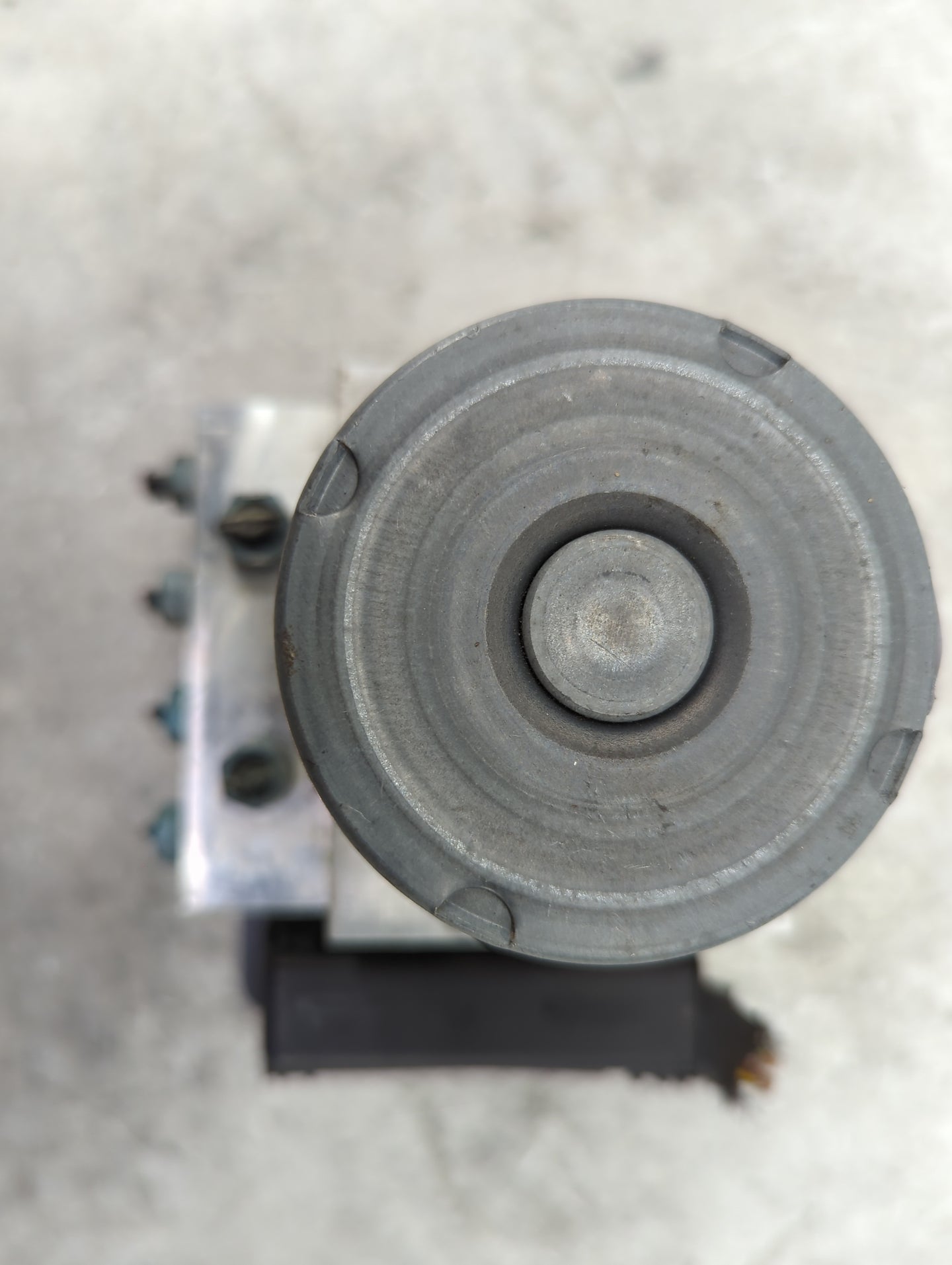 2012-2016 Bmw 528i ABS Pump Control Module Replacement P/N:3451 6856841-01 6856838 Fits Fits 2012 2013 2014 2015 2016 2017 2
