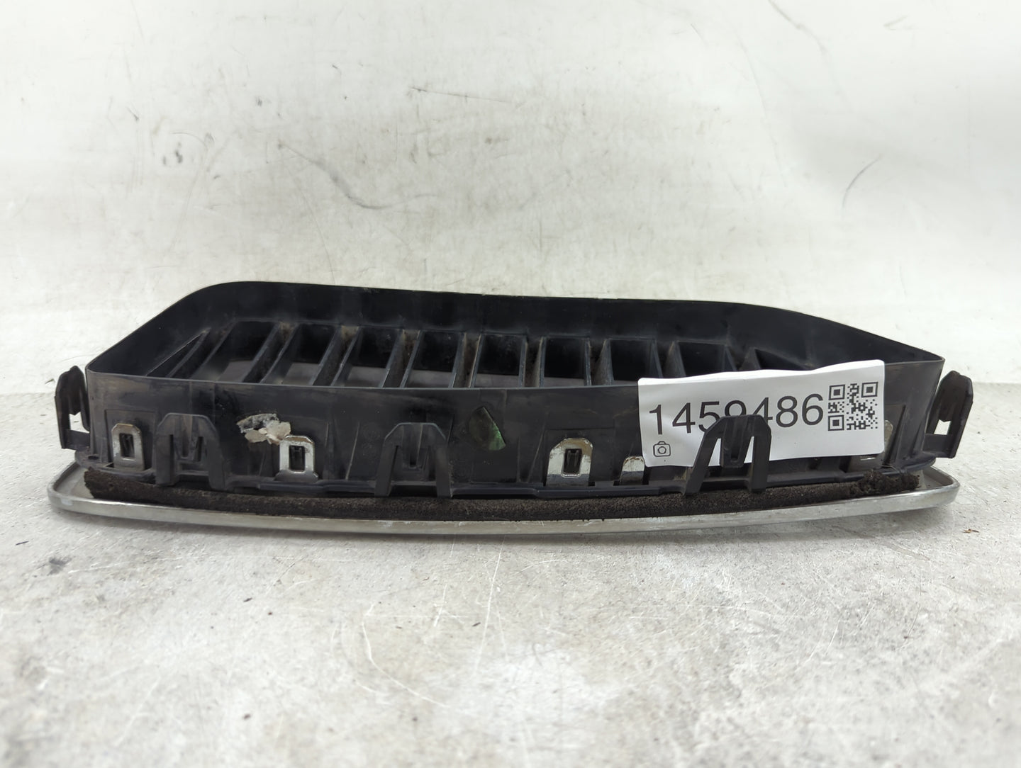 2014-2016 Bmw 528i Front Grille Bumper Not Included 1459486 - Oemusedautoparts1.com
